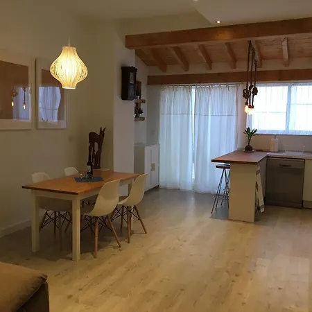 Domus Loft Zona Pechina Apartment *
